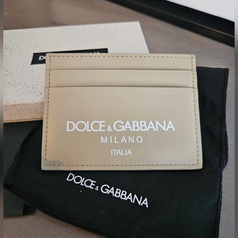 Dolce & Gabbana Card Holder 🤍 D&G